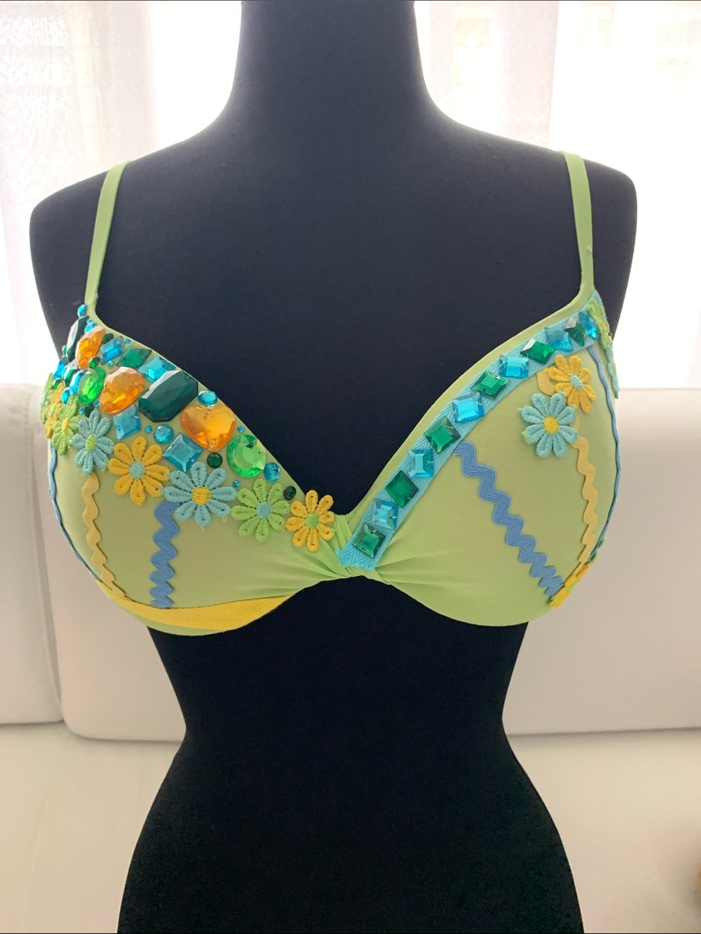 La Salza Body Kiss Bright Lime Floral Embellished Rhinestone Push-Up Bra Size 36